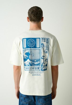 Next, T-Shirt print - white hokusai
