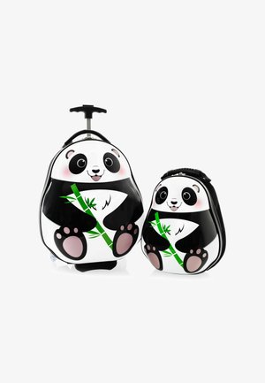 Deux valises pour enfants sur le thème du panda, une avec poignée et roues, toutes deux présentant des pandas souriants tenant des tiges de bambou vertes.