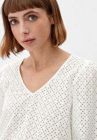 s.Oliver AUS BRODERIE ANGLAISE - Bluzka