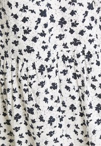 edc by Esprit DRESS - Vestido informal - off-white