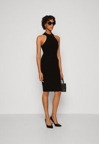 Guess MOCK NECK JANI - Koktélruha / Partiruha - black