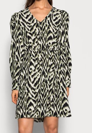 Day dress - black