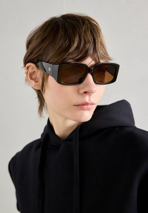 Sunglasses - black
