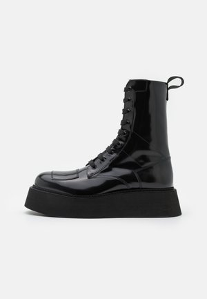 COMMANDO BOOTS UNISEX - Platform boots - black