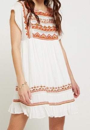 Robe de jour - white