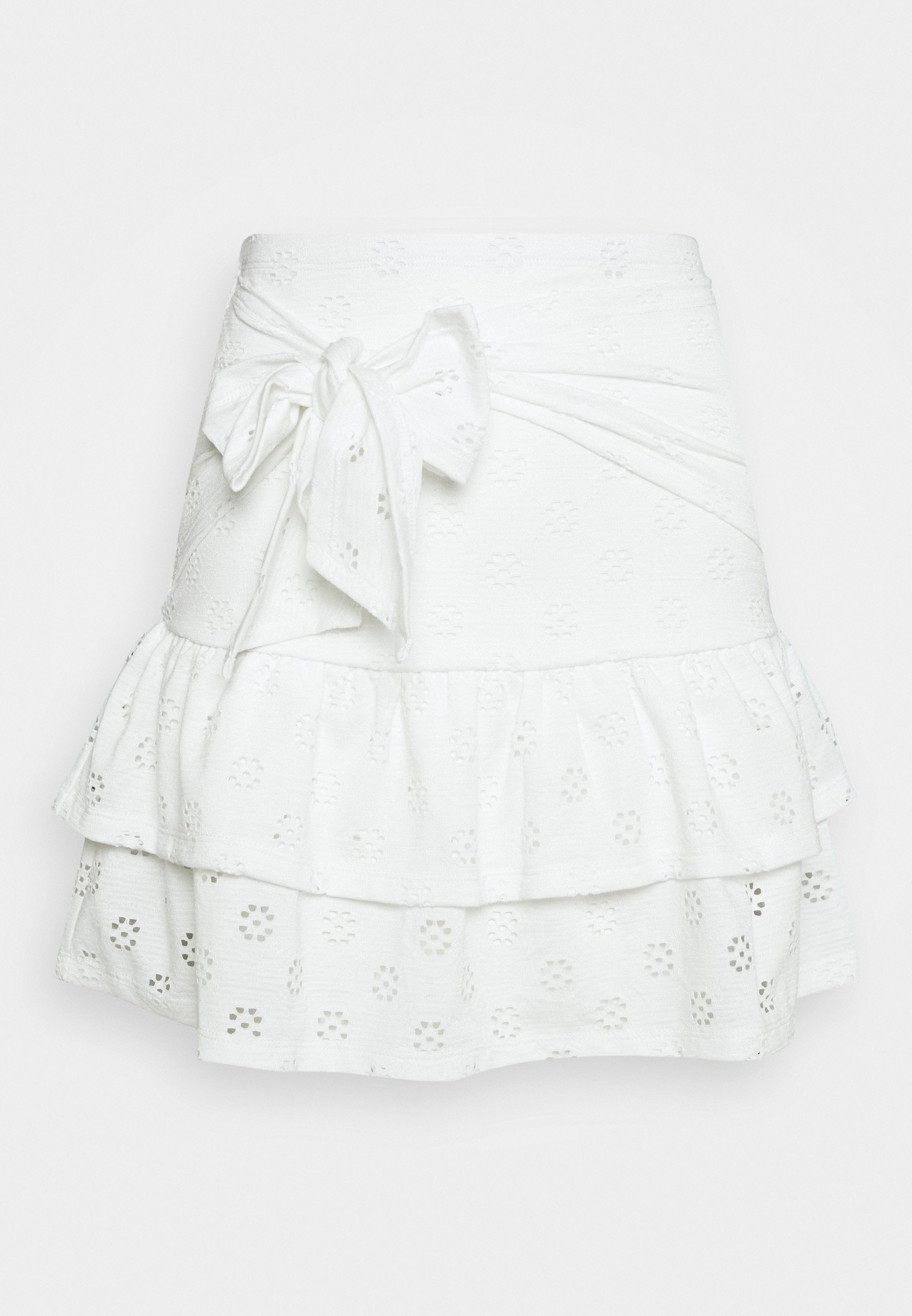 ball gown skirt train