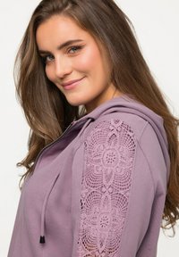 Ulla Popken Sudadera con cremallera - lilac