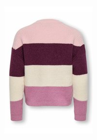 Maglione lavorato a maglia con righe orizzontali in viola scuro, crema, rosa chiaro e rosa tenue. Scollo rotondo e maniche lunghe.