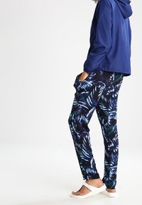 TWINTIP Kevyt takki - dark blue