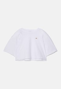 White cropped sweatshirt with wide, short sleeves, a round neckline, and a small gold logo at the chest. Made from soft fabric.