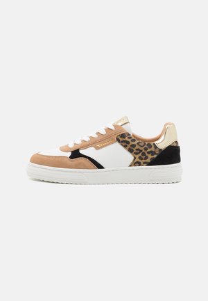 Sneakers - beige