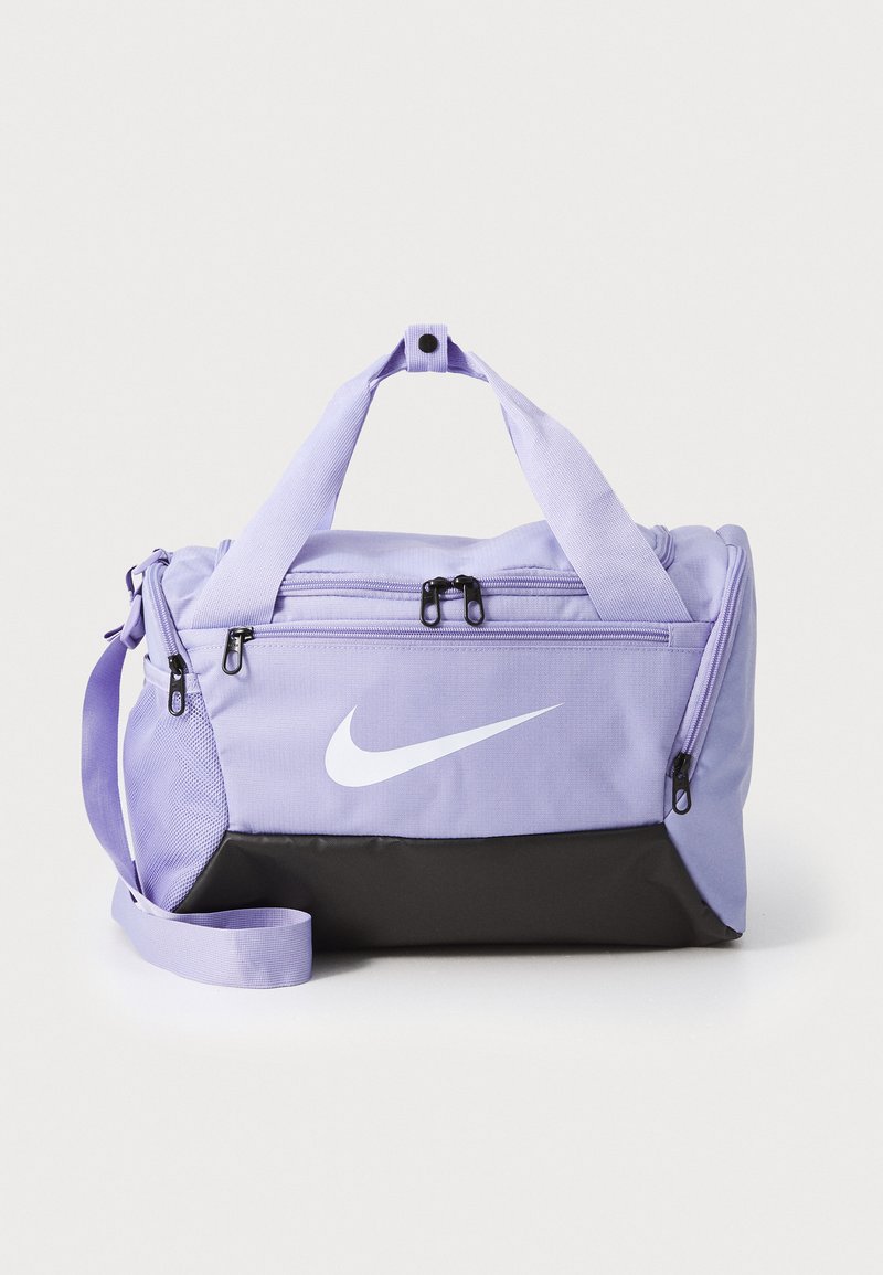 Nike Performance XS DUFFLE 25L UNISEX - Urheilukassi - lilac ice/black/white