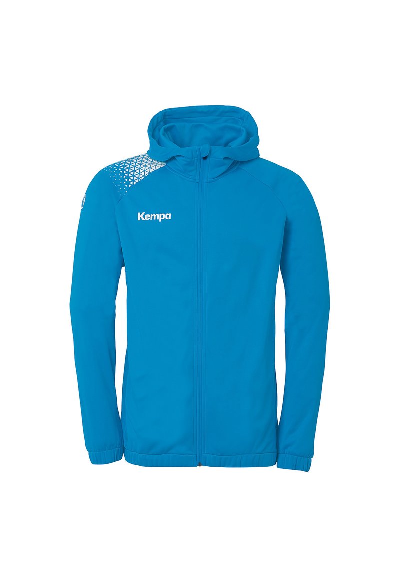 Blauwe capuchonjas met een ritssluiting aan de voorkant, gemaakt van lichtgewicht materiaal. Heeft een ruitpatroon op één schouder. Logo "Kempa" prominent weergegeven.