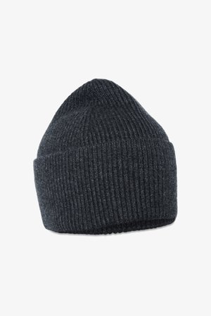 Tumehall knitted beanie, millel on sooniline tekstuur. Sellel on ümar ülaosa ja alläär, mis on voltitud, et pakkuda lisat soojust.