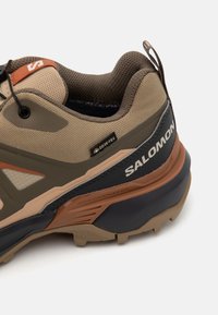 Salomon X ULTRA 360 - Pantofi drumeție - safari/hazelnut/sierra