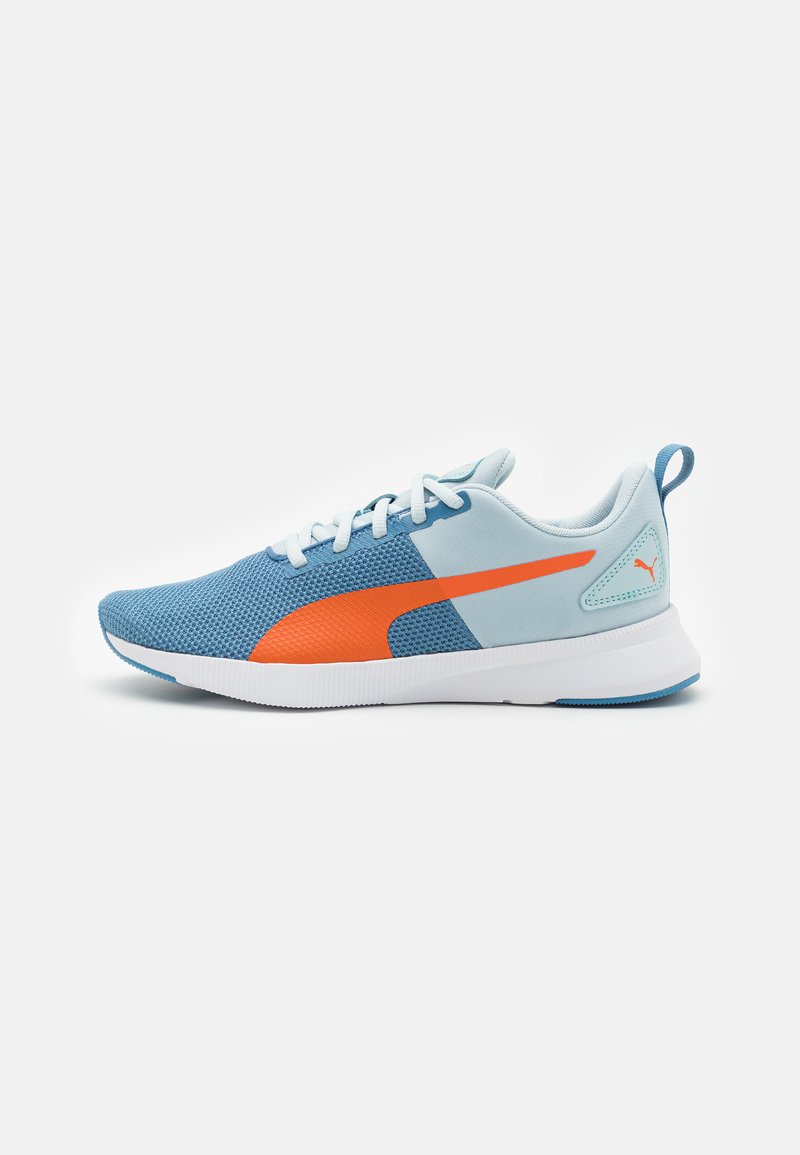 Puma FLYER RUNNER KINDER UNISEX - Katujuoksukengät - blue horizon/frosted dew/flame flicker