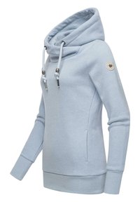 Felpa con cappuccio di colore azzurro chiaro, dotata di collo a cowl, lacci, polsini e orlo a coste. Presenta un tessuto testurizzato e una patch con logo sulla manica.