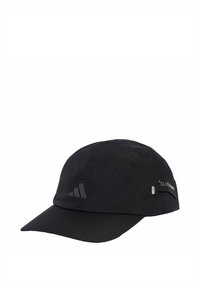 Gorra deportiva negra de Adidas con visera curvada, con un logo reflectante en la parte delantera y texto "Climaproof" en el lateral.