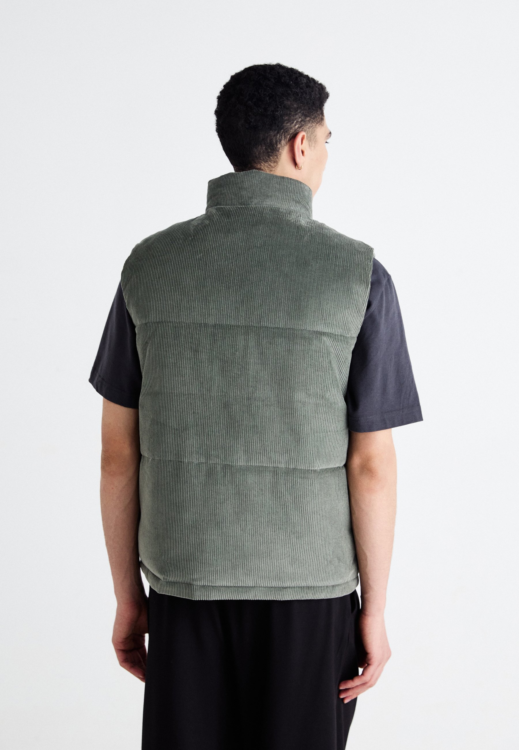 Hollister Co. PUFFER VEST - Waistcoat - mulled basil/green