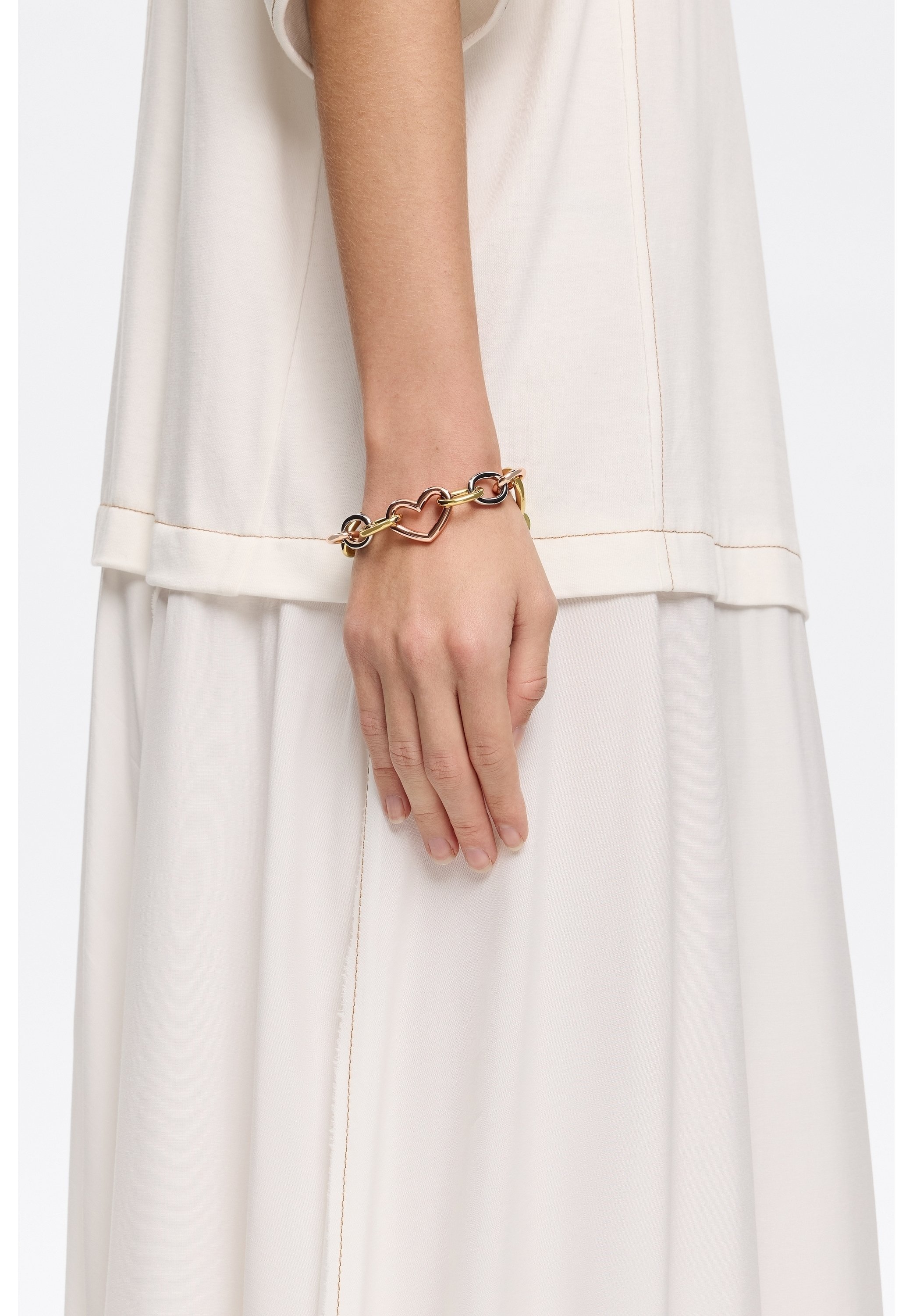 【BIMBA Y LOLA】ロゴ入り円型パーツ付きチェーンブレスレット Bimba y Lola Jewelry for Women - Shop on FARFETCH