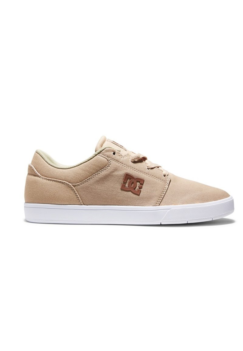 dc shoes beige