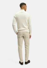 Riley DANIEL BYXOR  - Chinos - silver lining