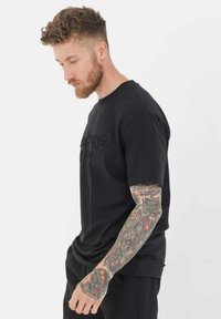 Sixth June THERMO EMBOSSED TEE - T-shirt con stampa - black