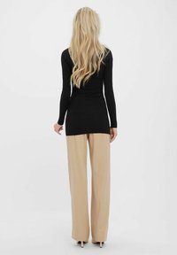 Vero Moda 2-ER STÜCK - Langarmshirt - schwarz