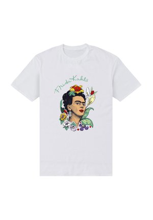 Weißes Baumwoll-T-Shirt mit einer bunten Grafik von Frida Kahlo, umgeben von Blumen, mit dem Text "Frida Kahlo" in Grün über der Illustration.