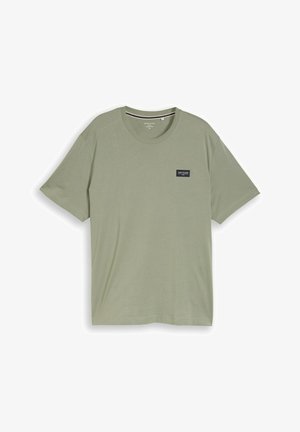 TOM TAILOR, PLUS SIZE - MIT LOGO-BADGE - T-shirt basique - greyish shadow olive
