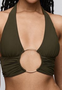 Unausgewählt, olive green