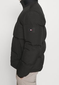 Tommy Hilfiger Gewatteerde jas - black