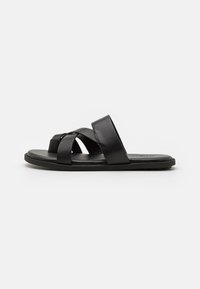 Unselected, black