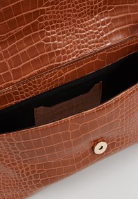 Topshop Bolso de mano - apricot