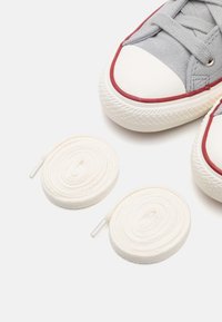 Converse CHUCK TAYLOR ALL STAR UNISEX - Augsti sporta apavi - grey area/egret/midnight navy