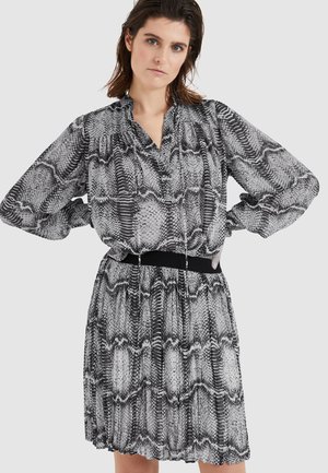 Blouse - pearl grey varied