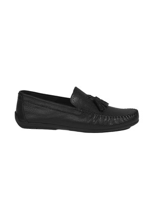 Schwarze Loafers aus strukturiertem Leder mit einer schlichten Spitze, dekorativen Quasten und einer flexiblen Gummisohle. Schlichtes und funktionales Design.
