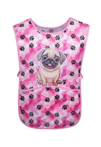 Bavaglino rosa resistente all'acqua con un design di un cane carlino in stile cartone animato, che presenta un'espressione sorridente, circondato da motivi di impronte di zampe e forme ondulate rosa.