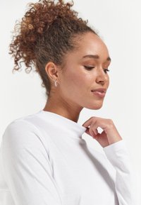 Next HIGH NECK - Pitkähihainen paita - white