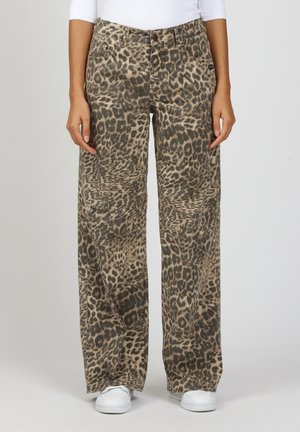 WIDE FIT - Trousers - printed leo