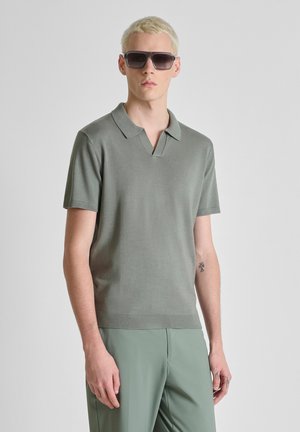 SWEATER WITHOUT BUTTON SHORT SLEEVES - Polo - green