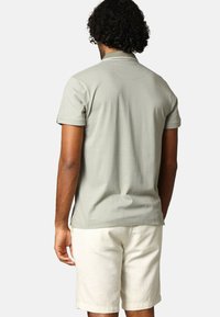 DEELUXE HORUS - Polo - Light Khaki