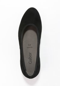 Gabor Zeppe - black