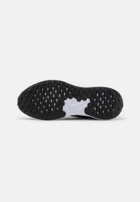 Nike Performance Scarpe da corsa su strada - black