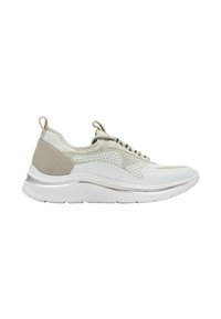 Scarpe da ginnastica con lacci in bianco e beige, dotate di una tomaia in rete, accenti lisci, collo imbottito e suola in gomma testurizzata.