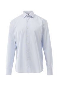 Hellblaues Langarmhemd mit vertikalen weißen Streifen, Kentkragen, durchgehender Knopfleiste und verstellbaren Manschetten. Baumwollstoff.