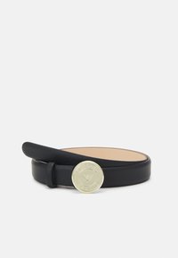 Seleccionado, black
