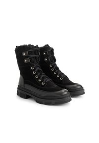 Zwarte suède en rubberen mid-calf wandelschoenen met vetersluiting, metalen oogjes en fleece kraag. Dikke, geribbelde zool voor grip.
