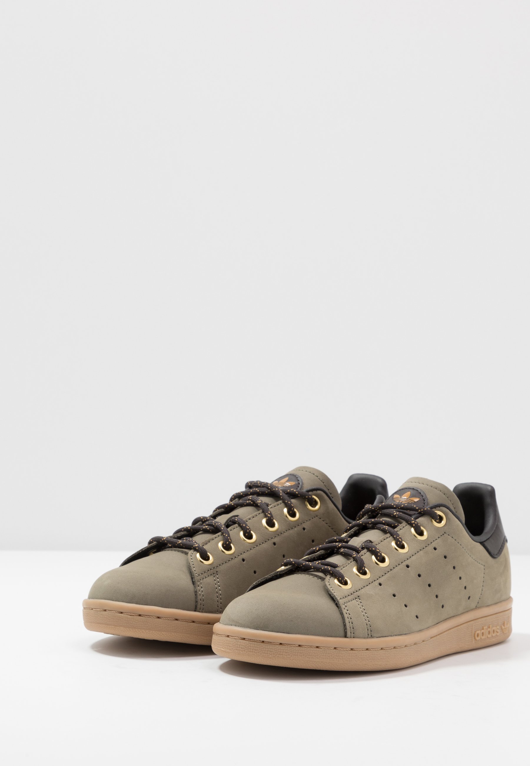 stan smith night cargo