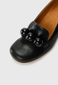 Chie Mihara MUMBA - Classic heels - black